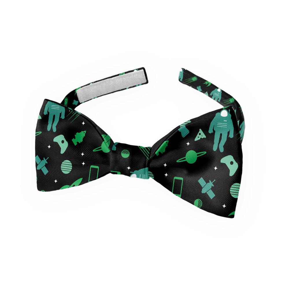 Space_Junk_4_Kids_Bow_Tie_6a6594cb-3760-4d7c-8181-8f8c4f241ec5