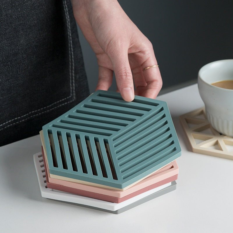 geometric-silicone-pan-trivets-5pccoastersliving-simply-house-761059